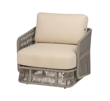 Кресло плетеное для уличных кафе и ресторанов